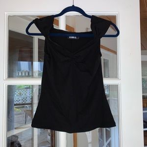 Reformation black top